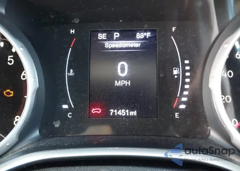 2020 Jeep Compass Latitude 4X4 z USA, uszkodzony, nr VIN 3C4NJDBB0LT163828